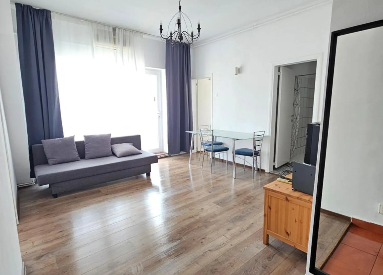 Roof Top Apartments Bukarest 0*,